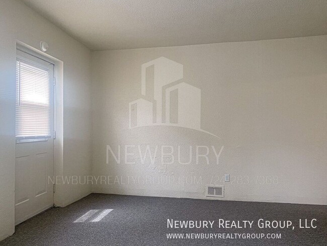 Building Photo - 18 South St