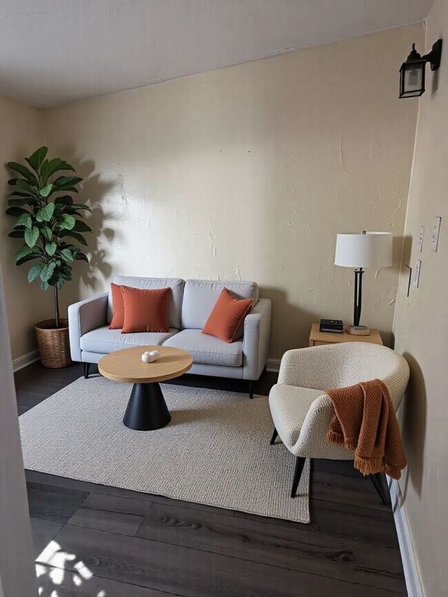 Building Photo - Available Now Welcome to your new home—classic LA charm meets modern comfort