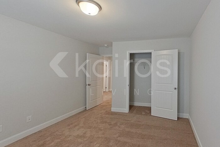 Building Photo - 103 Western Red Cedar Dr