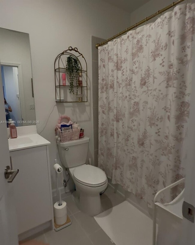 Building Photo - 2415 SE 23rd Rd