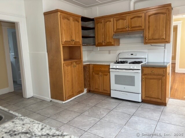 Building Photo - 64 Wade St