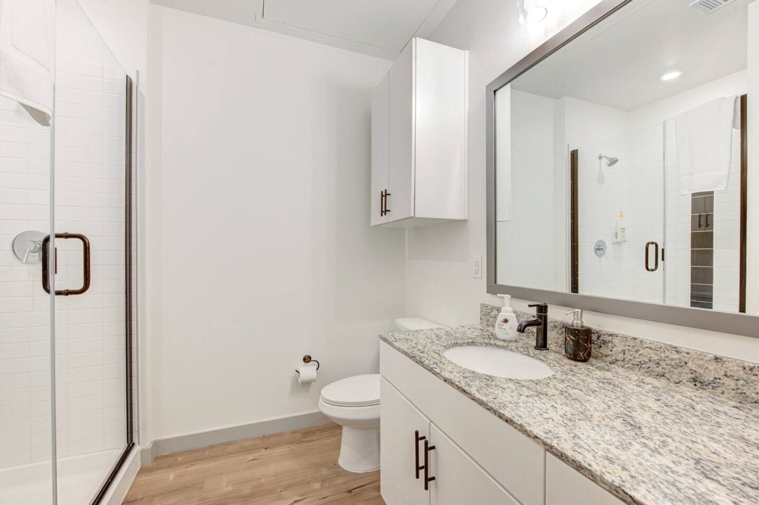 Building Photo - 1111 Shepherd Dr