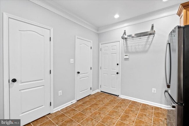 Building Photo - 12432 Liberty Bridge Rd