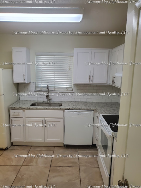 Building Photo - Peaceful Atlantic Beach Townhome