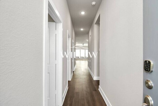 Building Photo - Spacious 4-Bedroom Home in a GREAT Community!