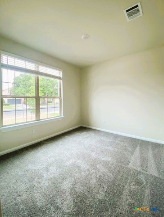 Building Photo - 512 Hoot Owl Ln S