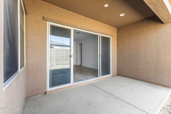 Building Photo - 9342 W Roma Ave