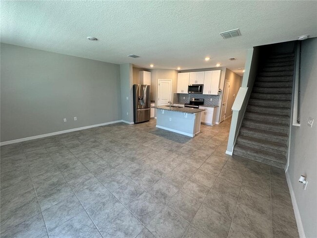 Building Photo - 5860 Ocean Isle Dr