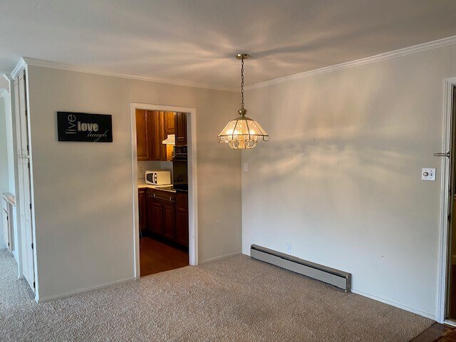 Building Photo - 6 Seville Way