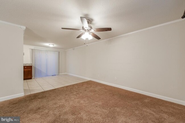 Building Photo - 1709 Dogwood Dr