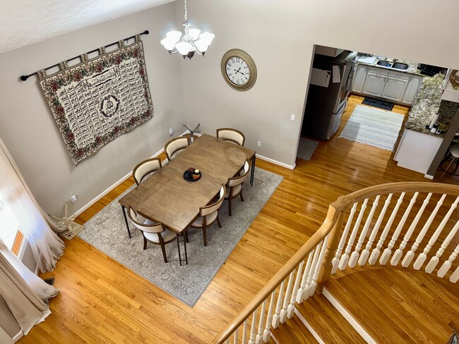 Building Photo - Spacious Two-Story Home in Blacksburg