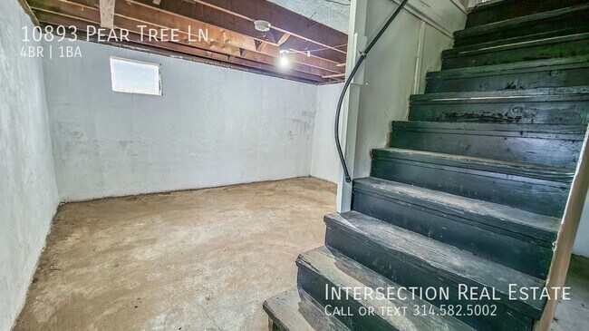 Building Photo - Completely Updated Four Bedroom in St. Ann...