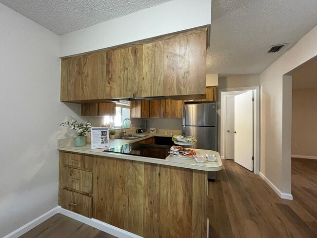 Interior Photo - The Vanda Apartments | 1 & 2 Bedroom Apart...