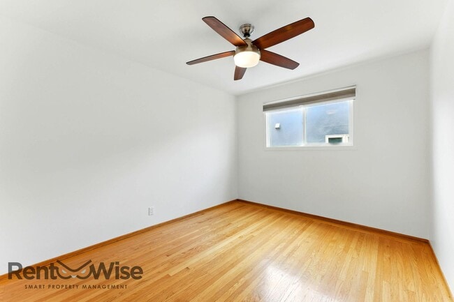 Building Photo - 61 Marview Way