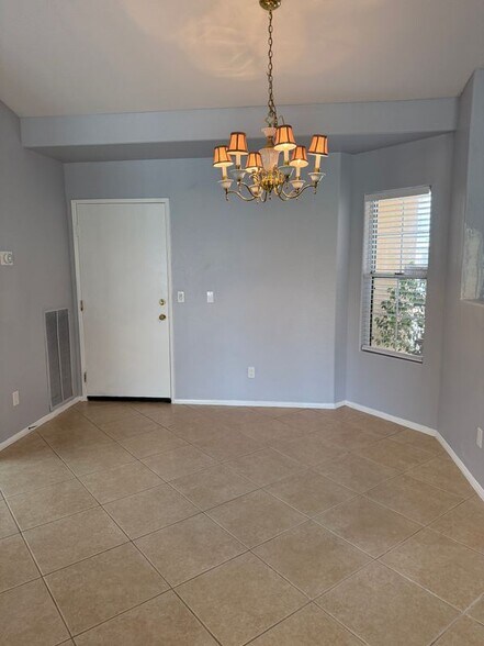 Building Photo - 2981 Peach Tree St