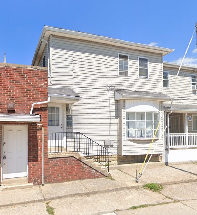 Primary Photo - 260 Pronesti Ln
