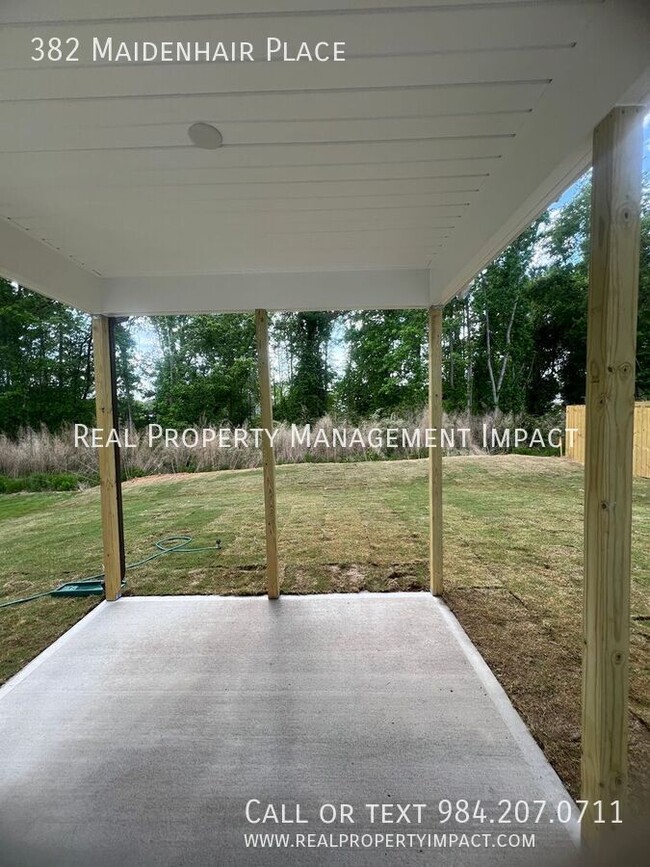 Building Photo - 382 Maidenhair Pl