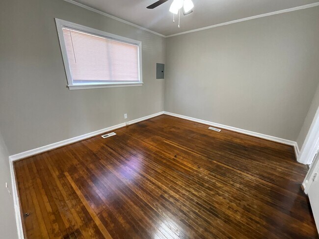 Building Photo - 201 Lowdermilk St