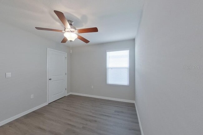 Building Photo - 8661 SW 43rd Ter