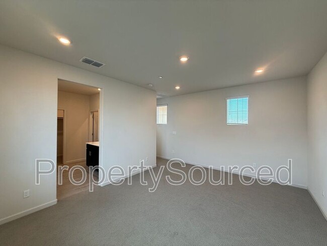 Building Photo - 2957 Mokelumne Ct
