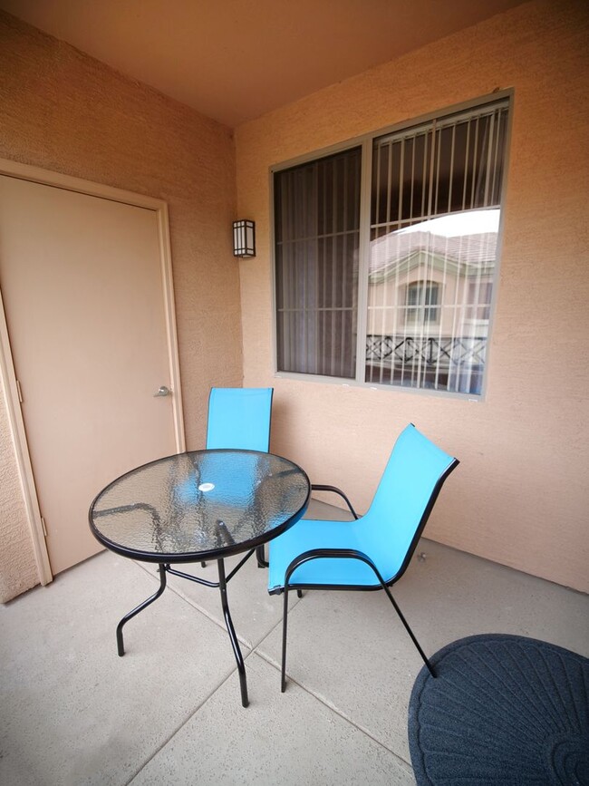 Building Photo - Fully Furnished 1 bedroom in Solana!