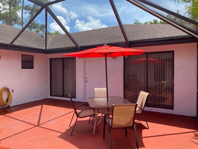 Primary Photo - 1289 Periwinkle Pl