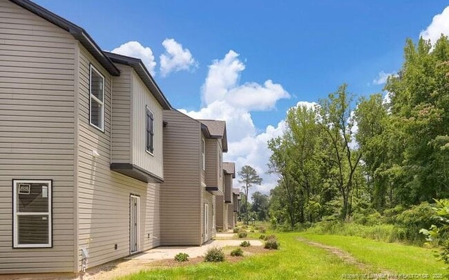 Building Photo - 1135 Elk Knob Trl