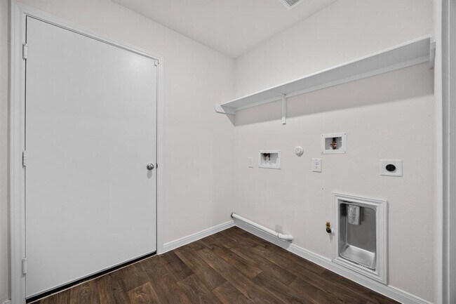 Building Photo - 1331 Camden Ln