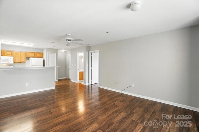 Building Photo - 9849 Campus Walk Ln