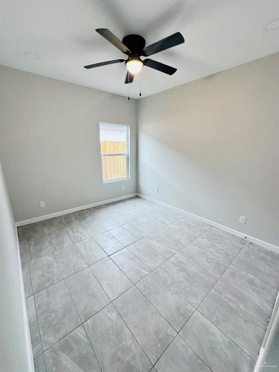 Building Photo - 18 Robin