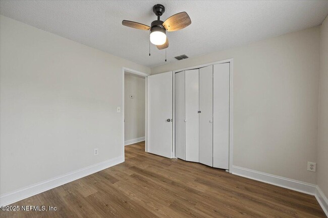 Building Photo - 2650 Debbie Ct