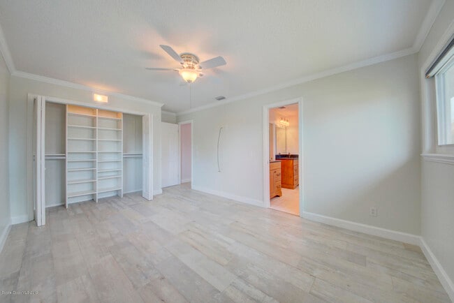 Building Photo - 156 24th St