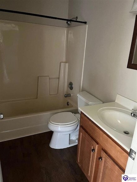 Building Photo - 1014A Windview Pl