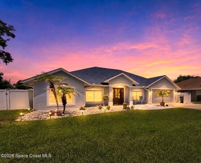 Building Photo - 2553 Christopher Dr