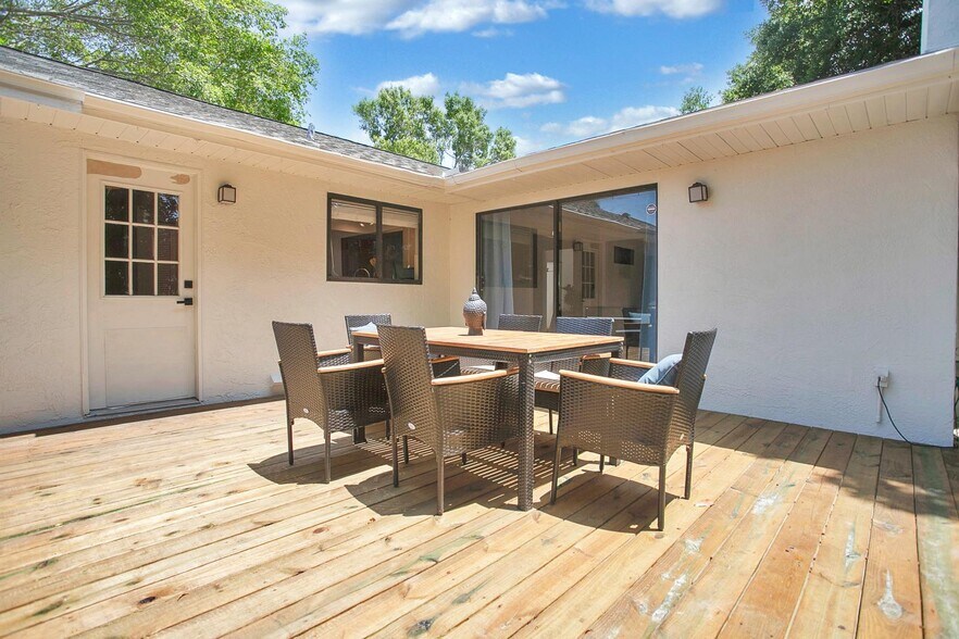 Building Photo - 210 50th Street Ct NW