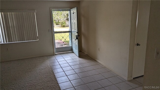 Building Photo - 52 S J Kellner Blvd