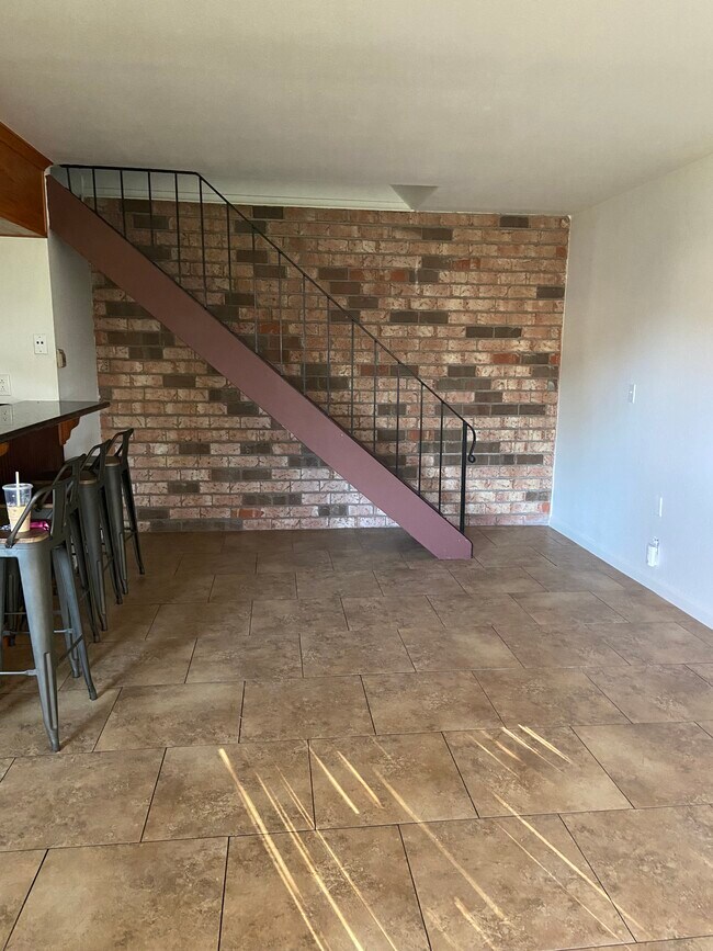 Building Photo - 853 Gilchrist Walkway