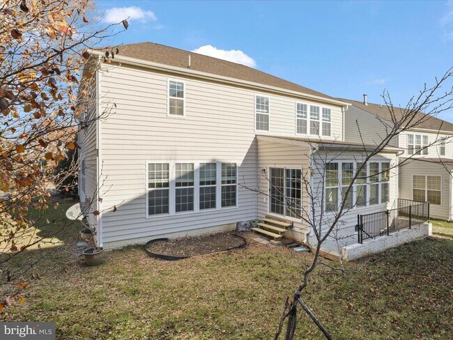Building Photo - 43527 Loudoun Barn Way