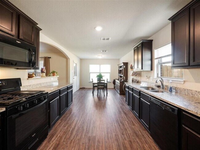 Building Photo - 4322 Cat Tail Wy