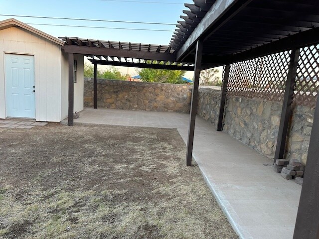Building Photo - 12940 Alfredo Apodaca Dr