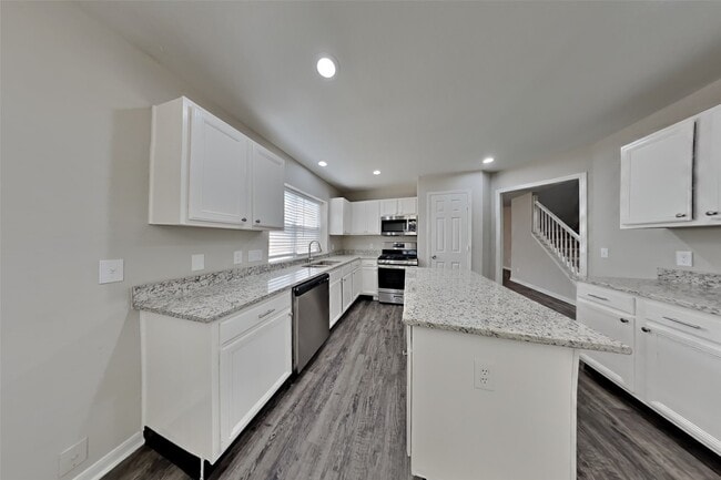 Building Photo - 10107 Sands Trail Ct