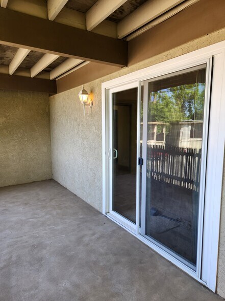 Building Photo - 6043 Leafwood Dr