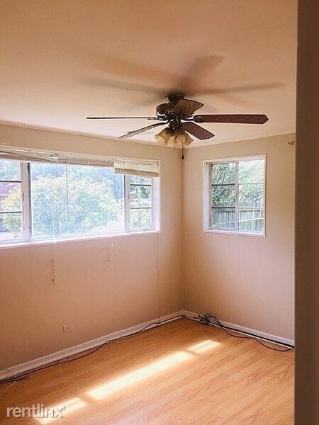 Building Photo - 2 br, 1 bath House - 62 Sauk Trail