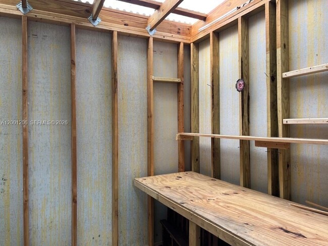 Building Photo - 1125 NE 210th Terrace