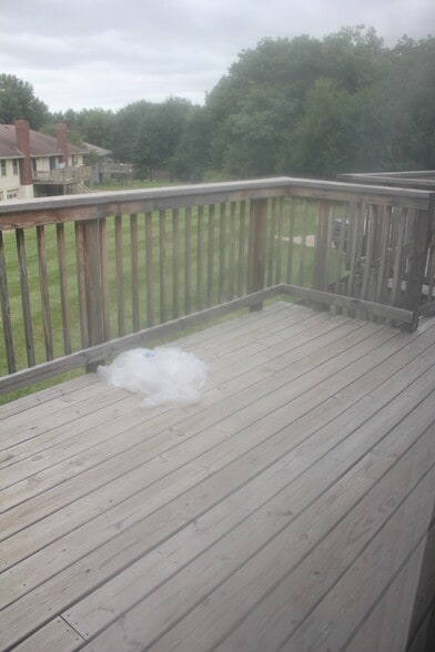 BACK DECK - 4310 N 31st St