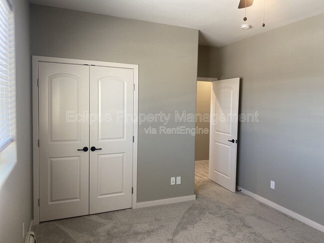 Building Photo - 511 Crestone Ave