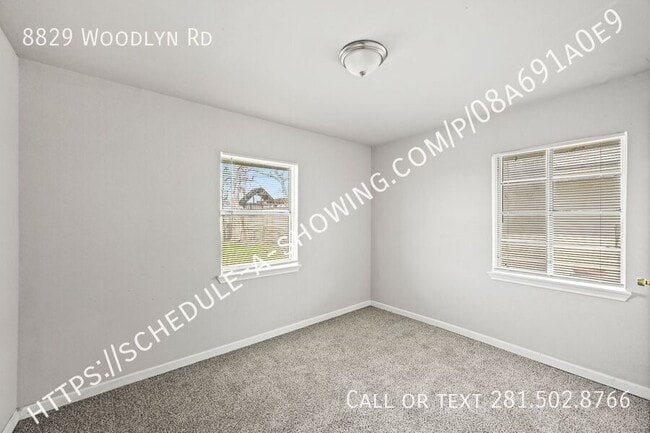 Building Photo - 8829 Woodlyn Rd