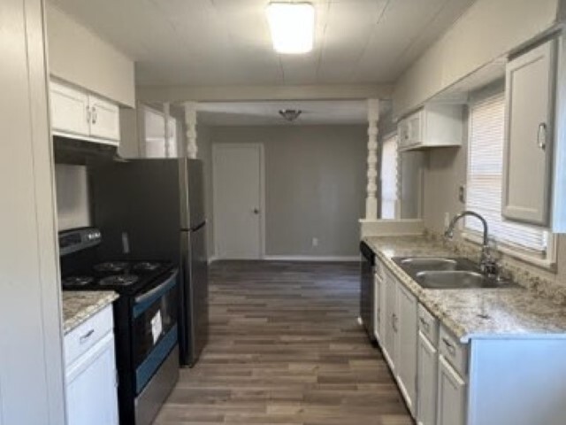 Building Photo - 857 Glen Oak Dr
