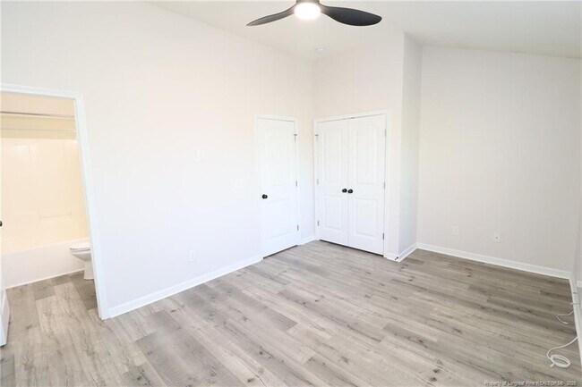 Building Photo - 309 Carthage Ct