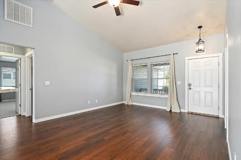 Building Photo - 2114 N Rosedust Dr